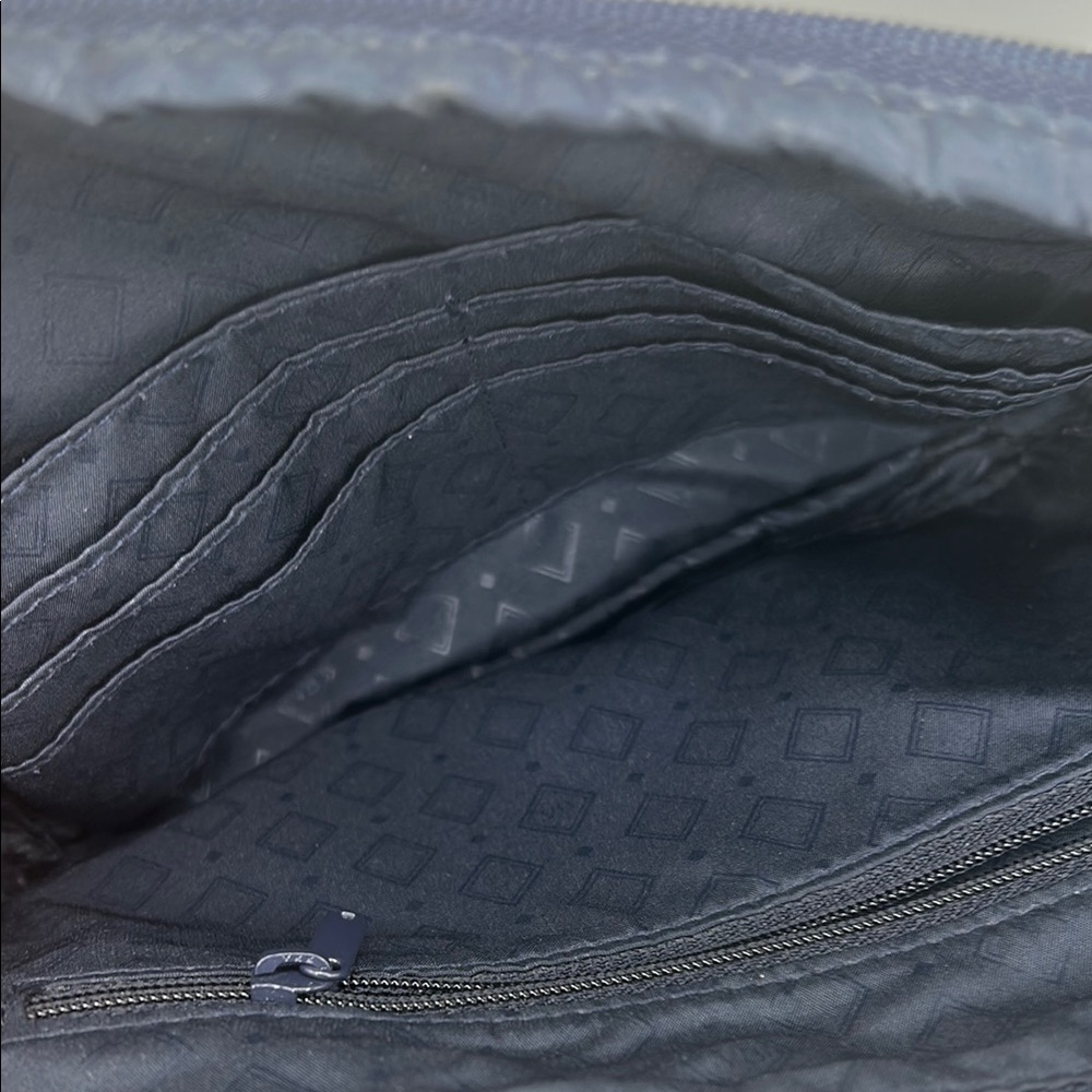 Vera Bradley Black Quilted belt Bag with Adjustable Strap - Picture 4 of 4